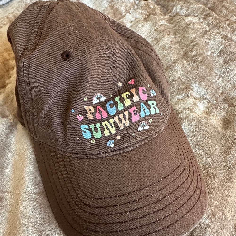 Pacific Sunwear Cute Brown Hat